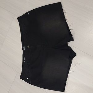 Evri plus sz 24 black Jean shorts